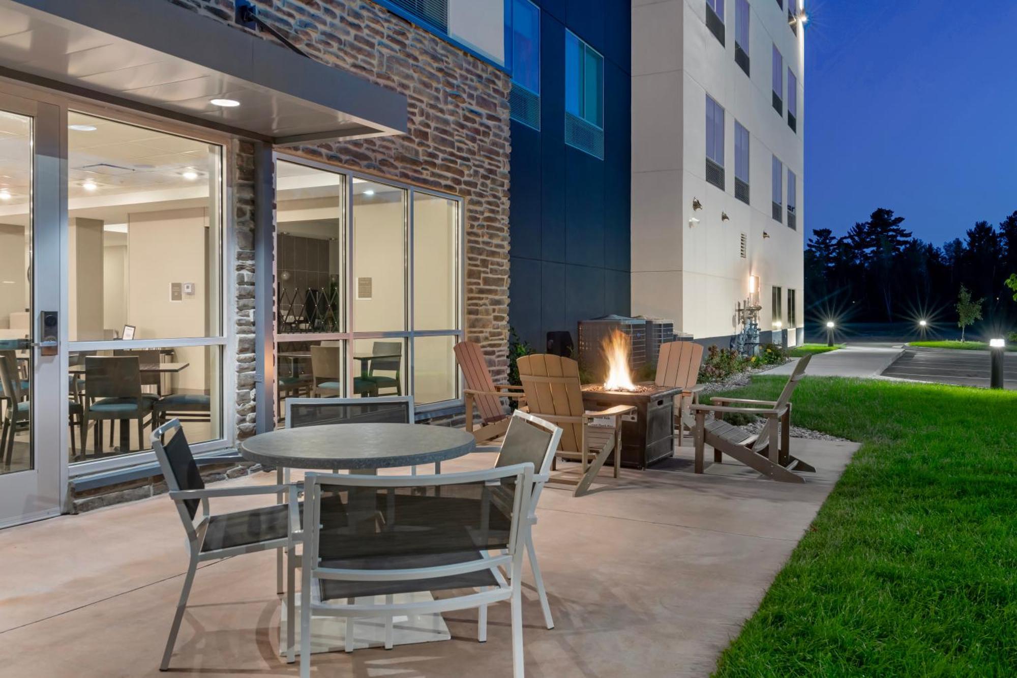 Best Western Plus Grand Rapids Mn מראה חיצוני תמונה